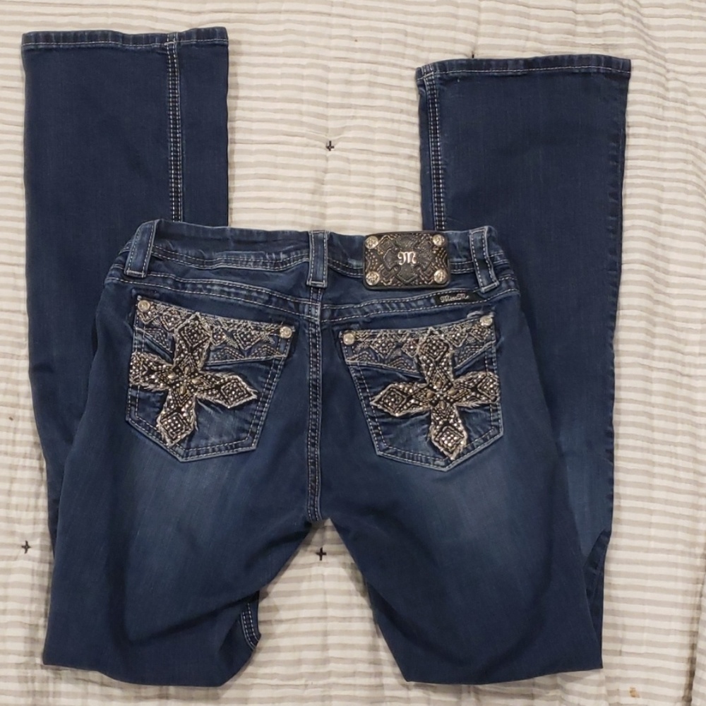 Miss Me boot cut size 27